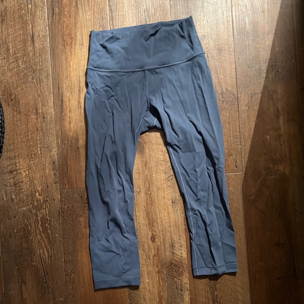 Light blue Lululemon size 6 leggings